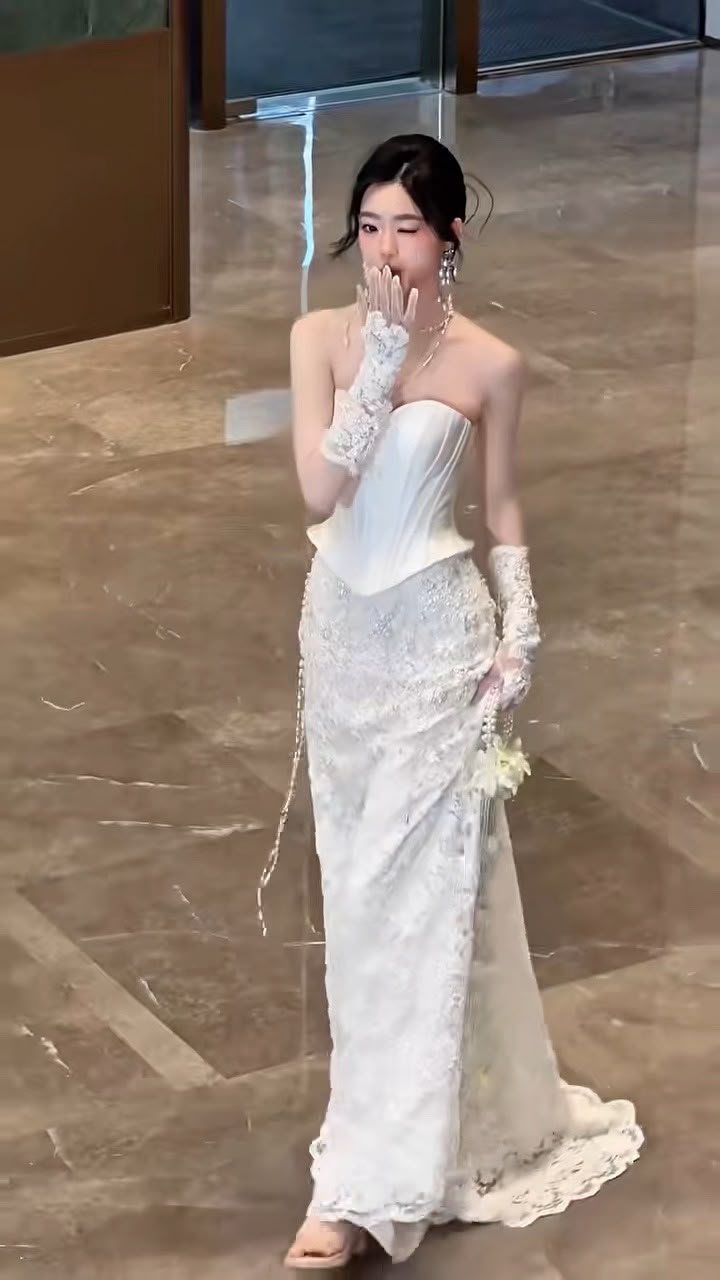 Bridal Grace — view 3