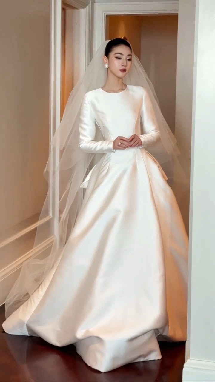 The White Moment — view 4
